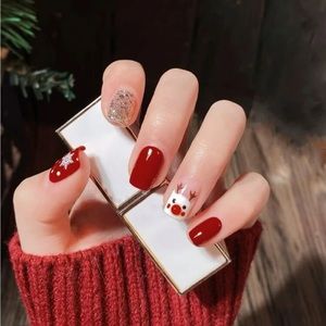 Red Reindeer Christmas Press On Nails 💅🏼 🎄